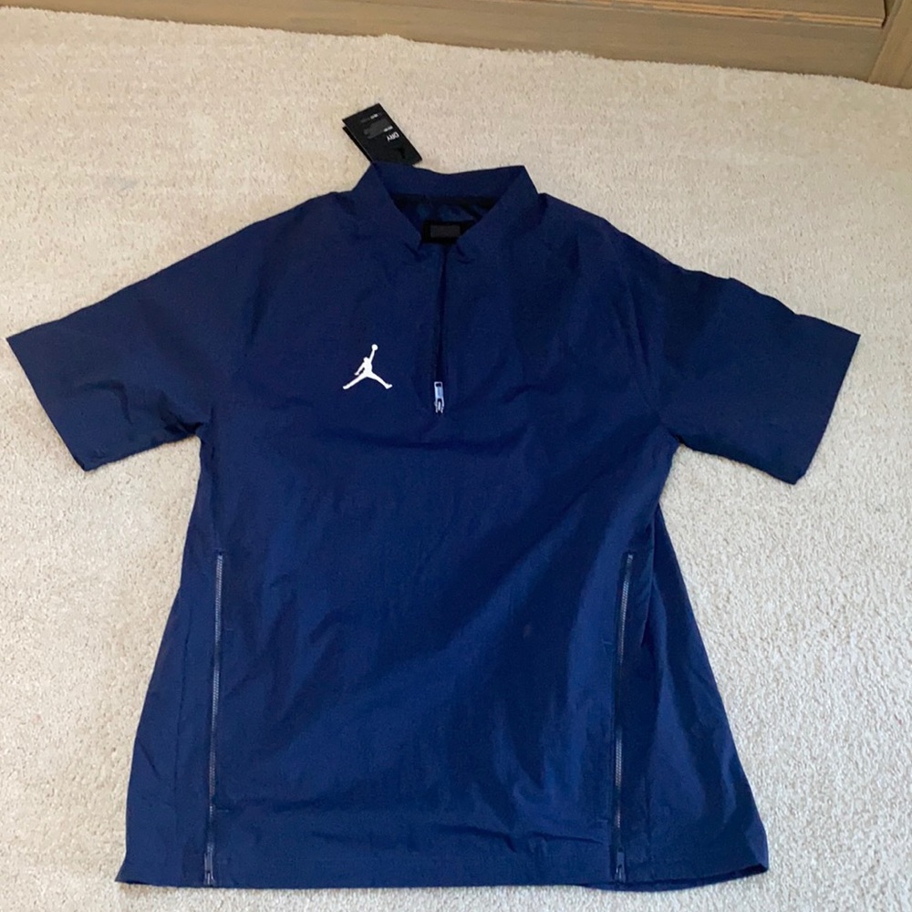 Jordan Brand shirtsleeve pullover